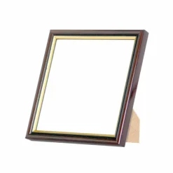 Brun ramme med guldkant, Polywood, Type 7304