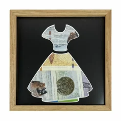 Pengegaveramme, Konfirmationskjole med kort ærme, 20x20 cm